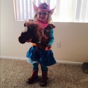 Sheriff  Callie costume